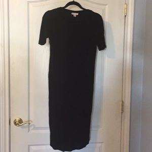 Lila Rose slinky t-shirt midi dress sized medium.